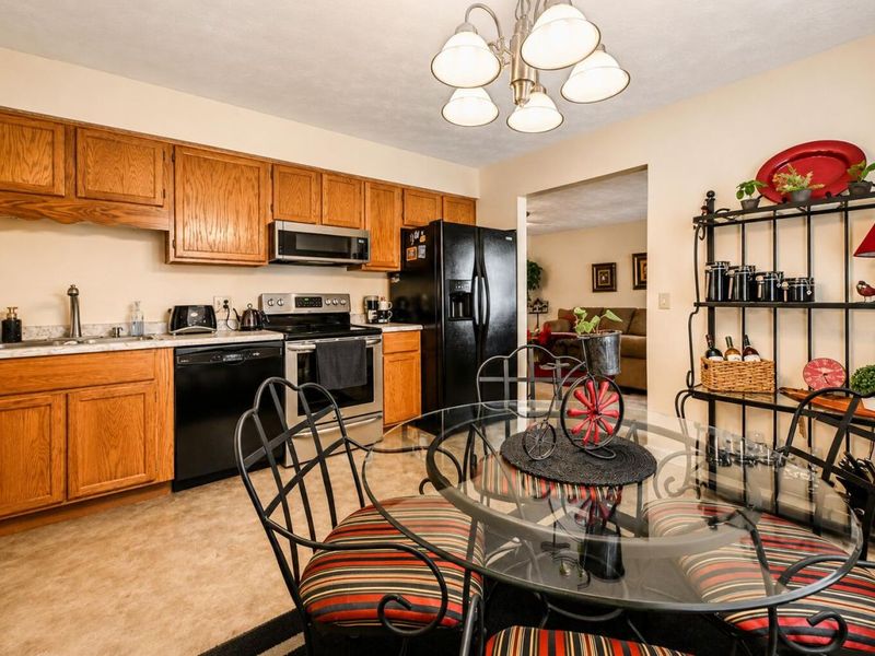 4875 E Brannan Drive, Unit 4875, Springfield, OH 45502 Photo 8