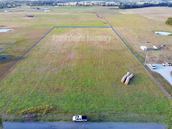 E 610 Road , Inola, OK 74036