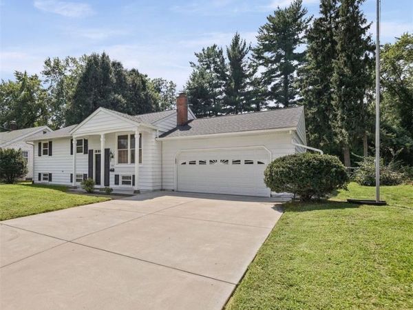 1021 Forest Ave, Belleville, IL 62220