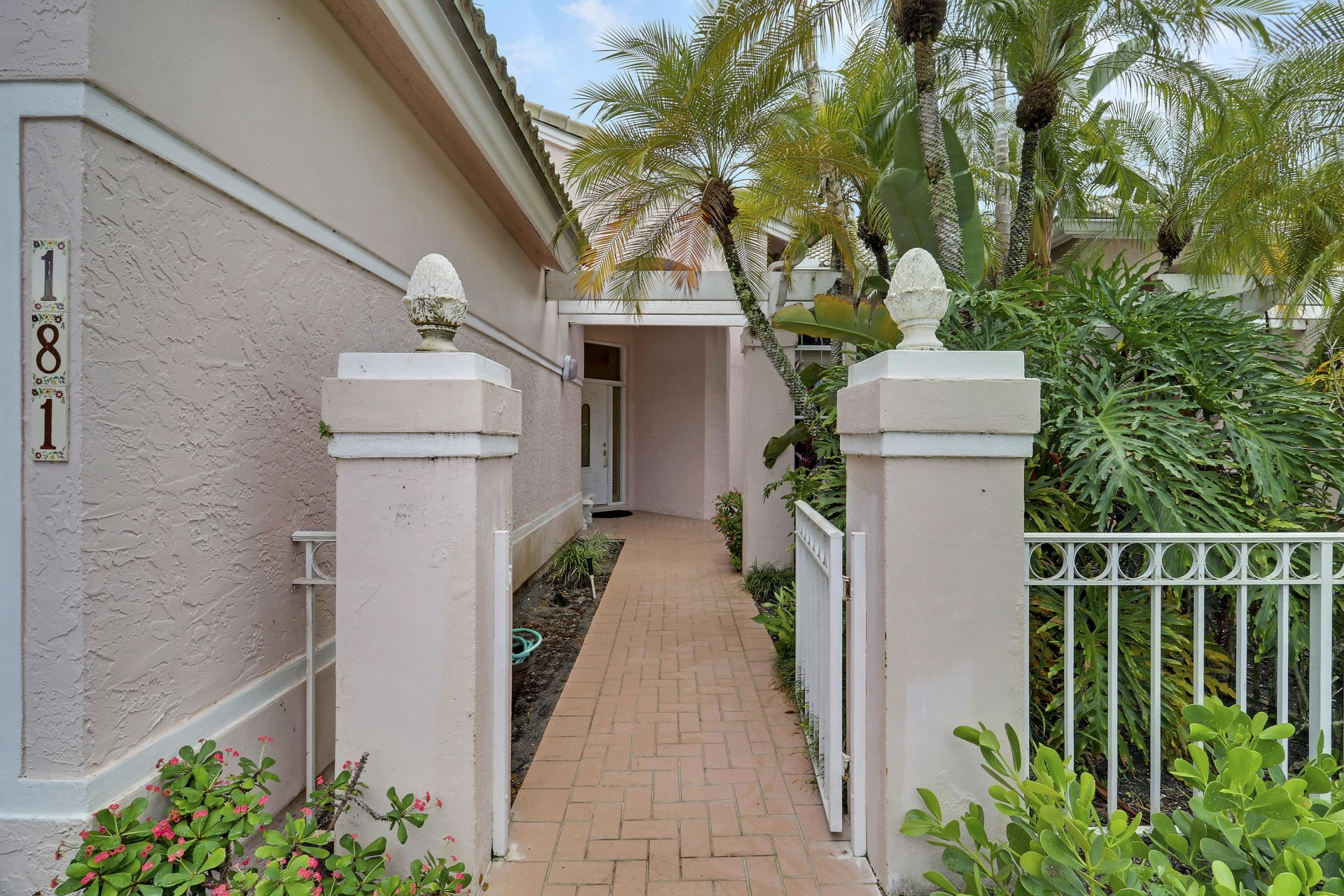 181 Green Point Circle, Unit 181, Palm Beach Gardens, FL 33418 Photo