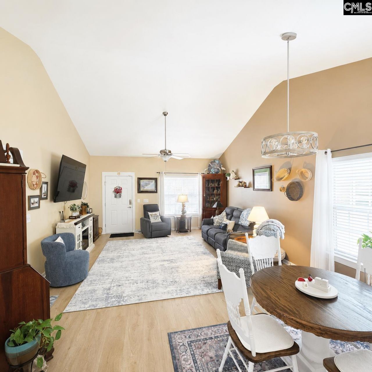 144 Cambridge Hill Drive Photo 10