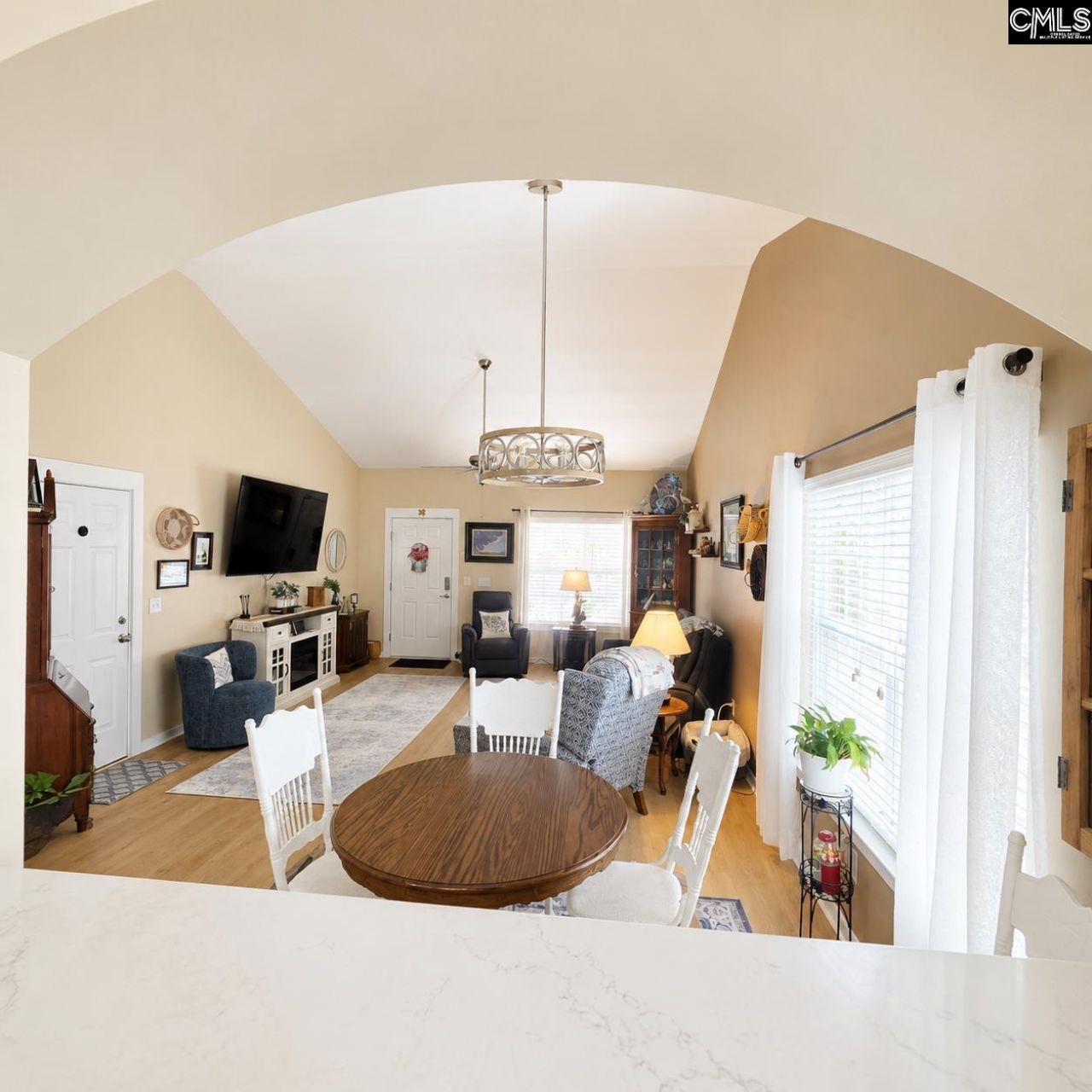 144 Cambridge Hill Drive Photo 11