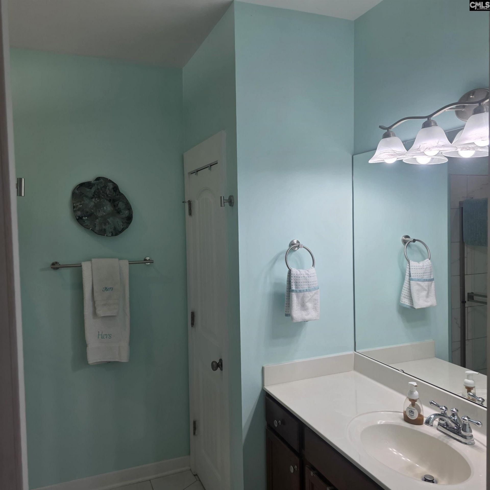 144 Cambridge Hill Drive Photo 27