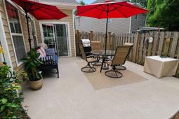 144 Cambridge Hill Drive photo 4