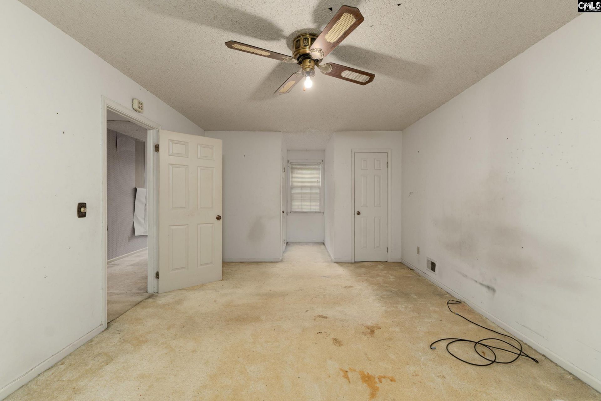 7710 Hunt Club Road  Photo 16