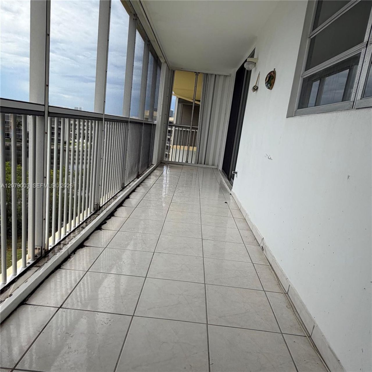 2980 E Point East Dr, Unit D608, Aventura, FL 33160 Photo