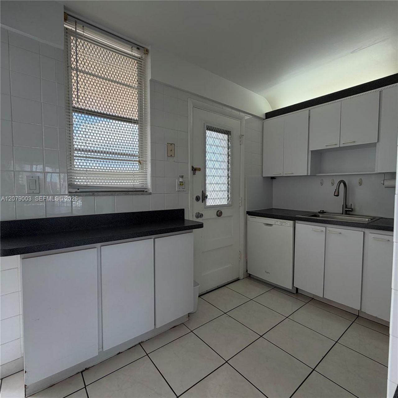 2980 E Point East Dr, Unit D608, Aventura, FL 33160 Photo