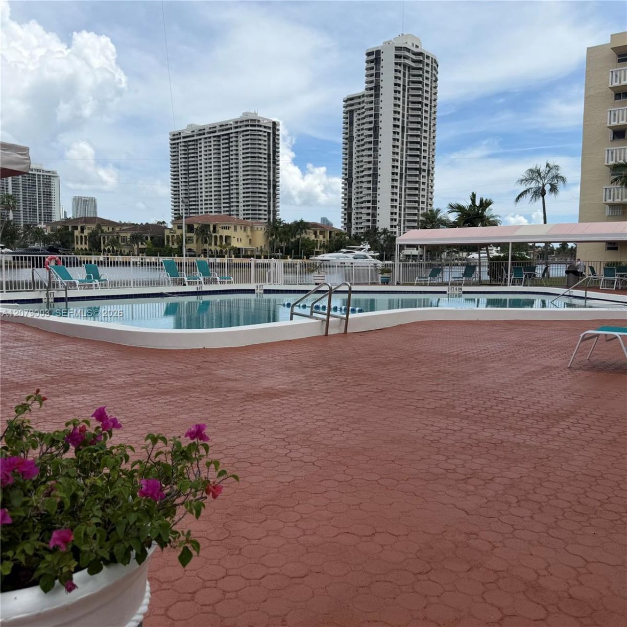 2980 E Point East Dr, Unit D608, Aventura, FL 33160 Photo