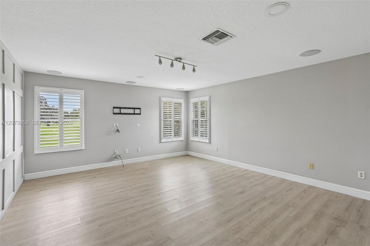 1413 Brilliant Cut Way, Brandon, FL 33594 Photo