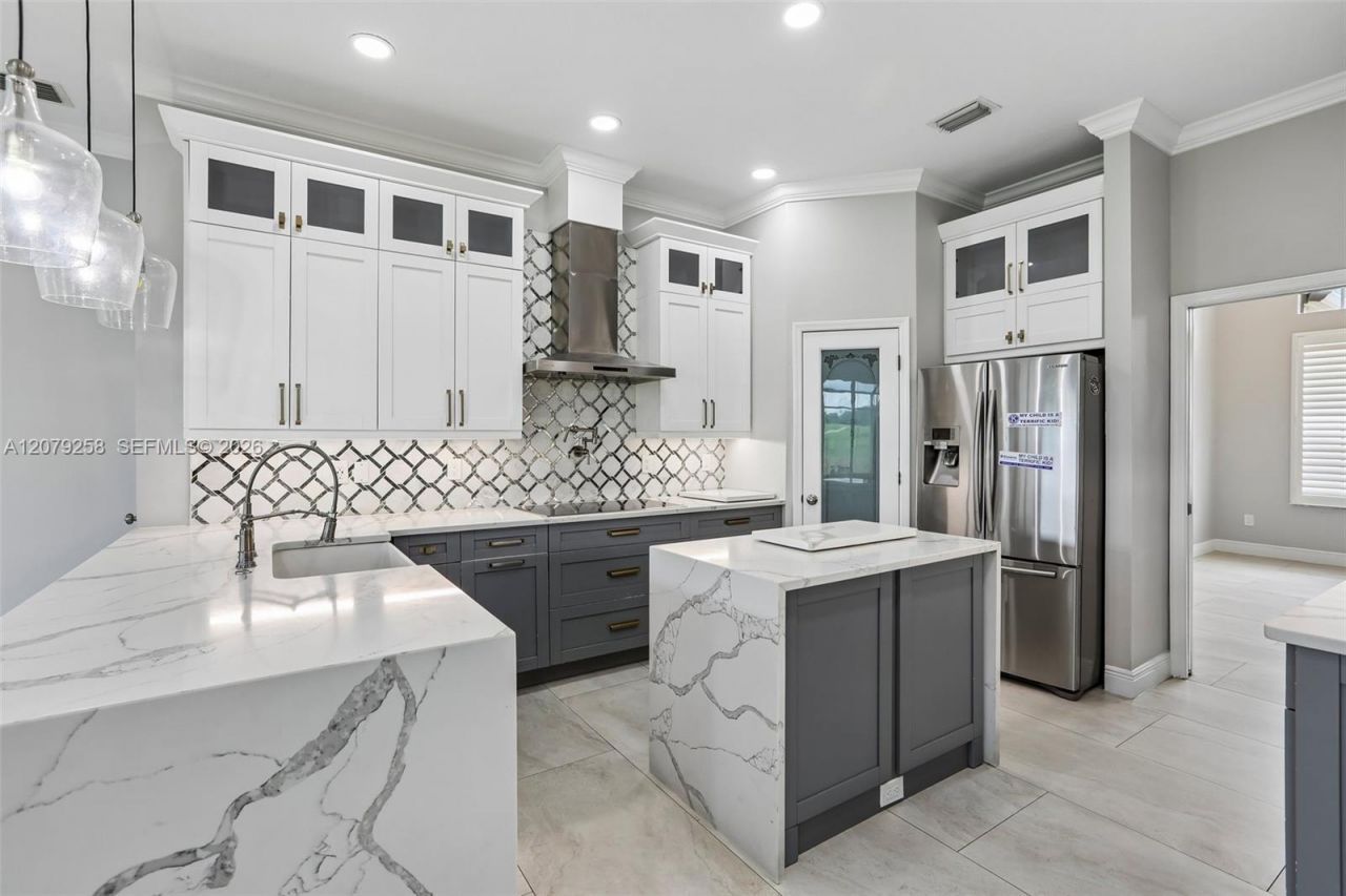 1413 Brilliant Cut Way, Brandon, FL 33594 Photo