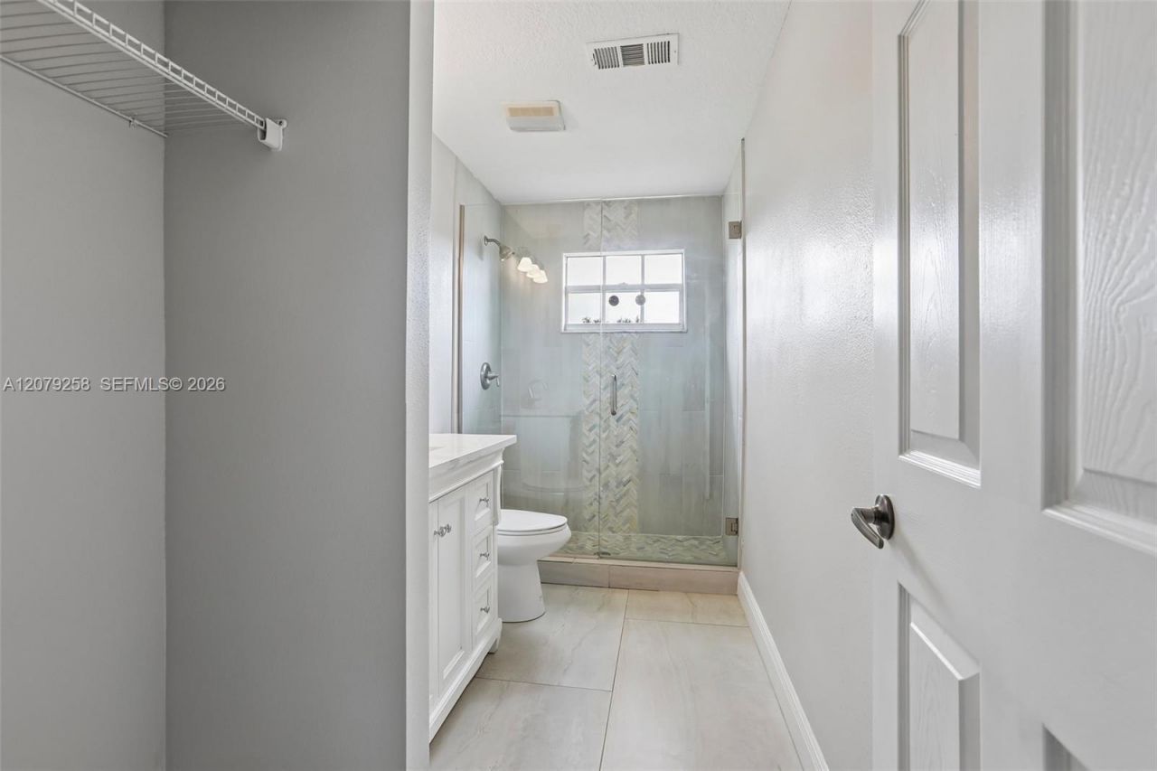 1413 Brilliant Cut Way, Brandon, FL 33594 Photo