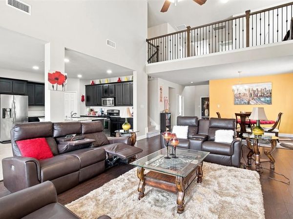 1013 Goldenrod Lane, Little Elm, TX 75068