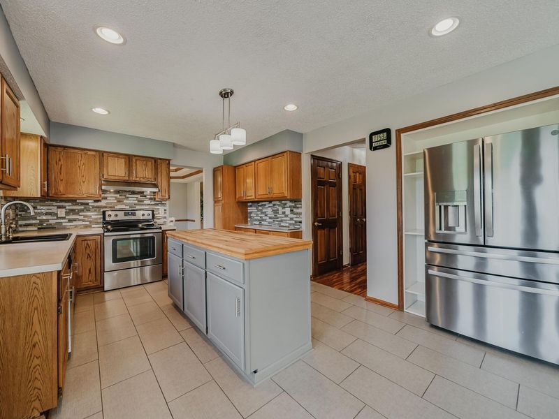 2598 Hoover Crossing Way, Grove City, OH 43123 Photo 22