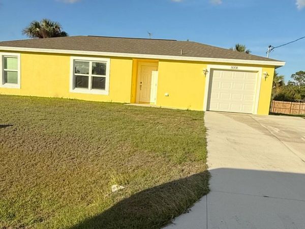 5008 S Obispo Circle, LaBelle, FL 33935