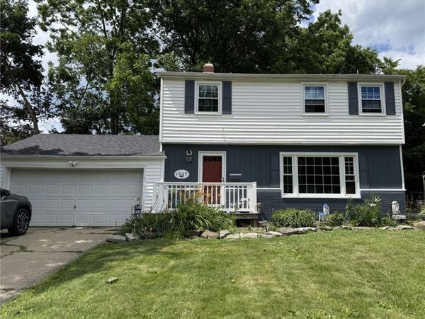 1647 Fairfax Road, Akron, OH 44313
