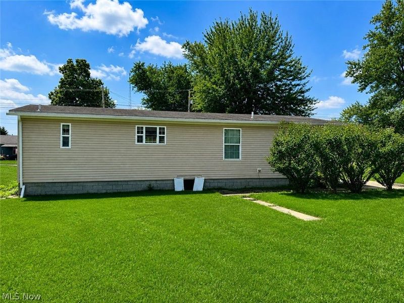 723 W Livingston Avenue, Crestline, OH 44827 Photo 11