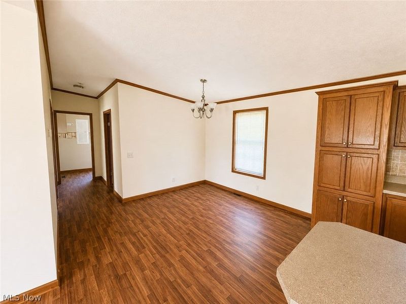 723 W Livingston Avenue, Crestline, OH 44827 Photo 4