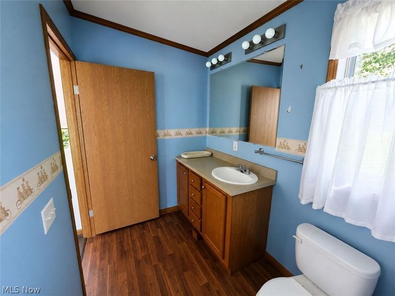 723 W Livingston Avenue, Crestline, OH 44827 Photo 9