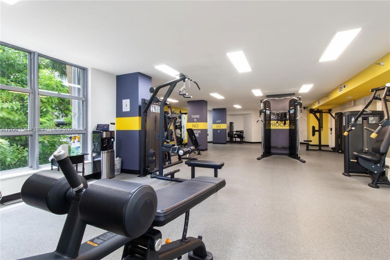 3500 Mystic Pointe Dr, Unit 2204, Aventura, FL 33180 Photo