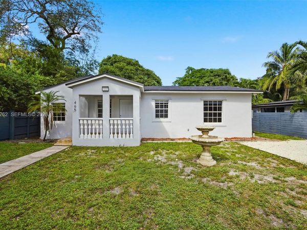 465 NE 165th St , Miami, FL 33162