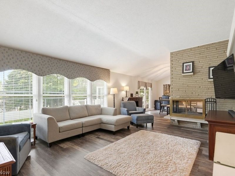 729 crestwood Avenue, Wadsworth, OH 44281 Photo 3