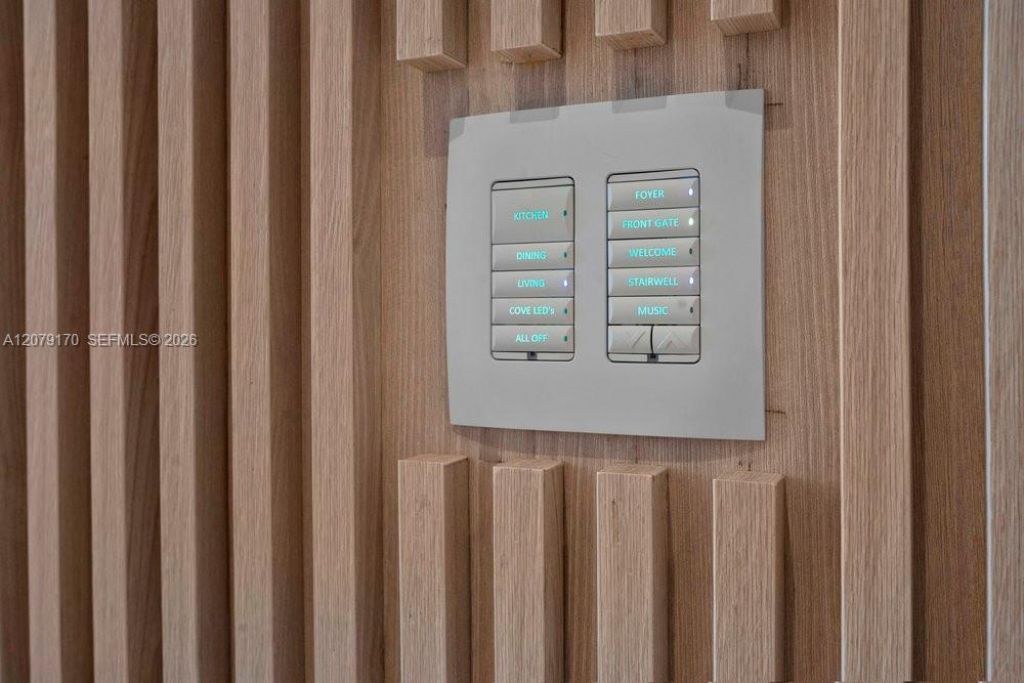 5831 Alton Rd , Miami Beach, FL 33140 Photo