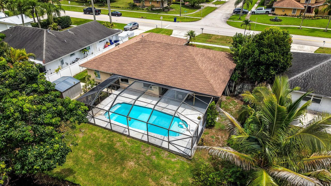 230 Ponce De Leon Street, Royal Palm Beach, FL 33411 Photo
