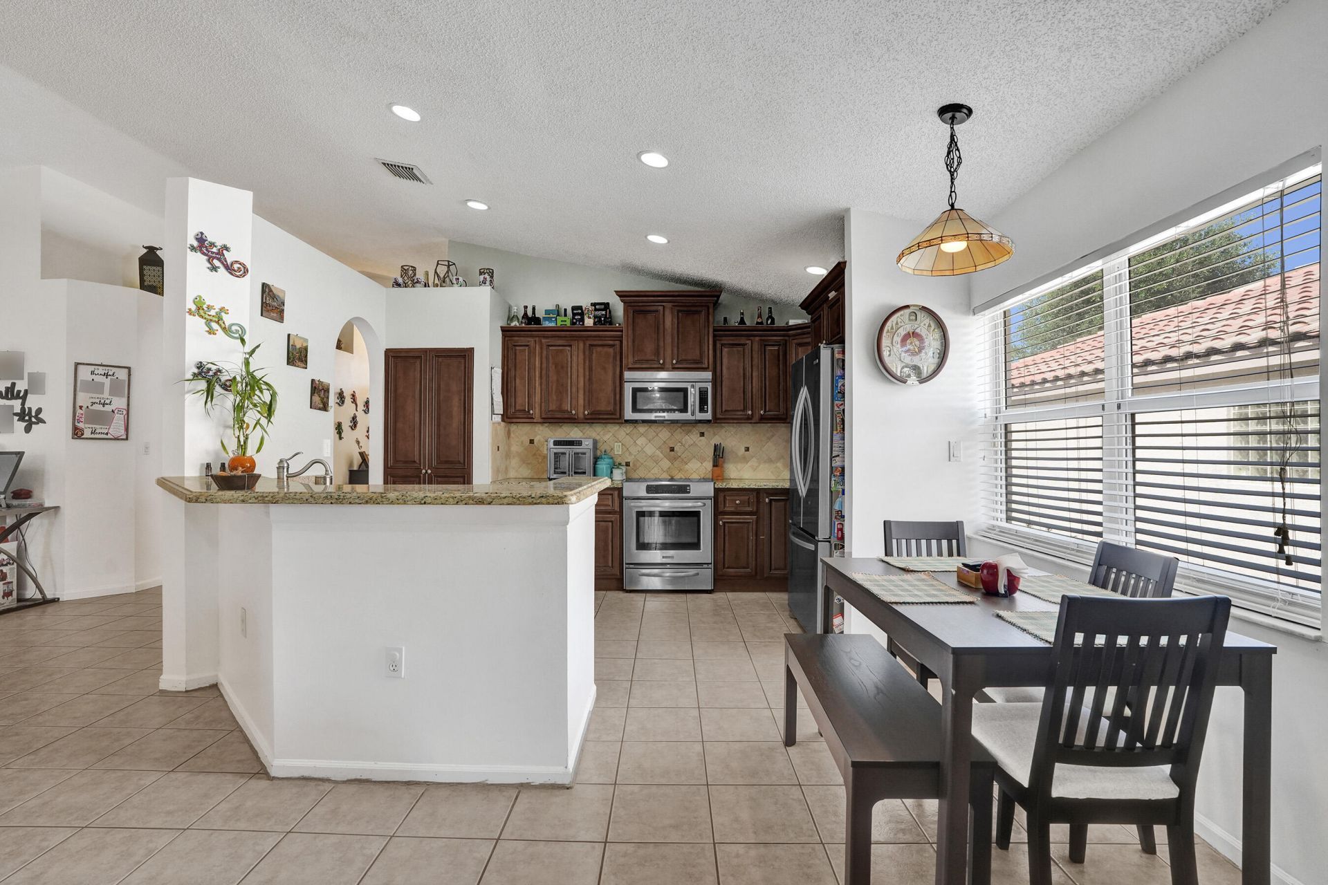 7572 Parkside Lane, Margate, FL 33063 Photo