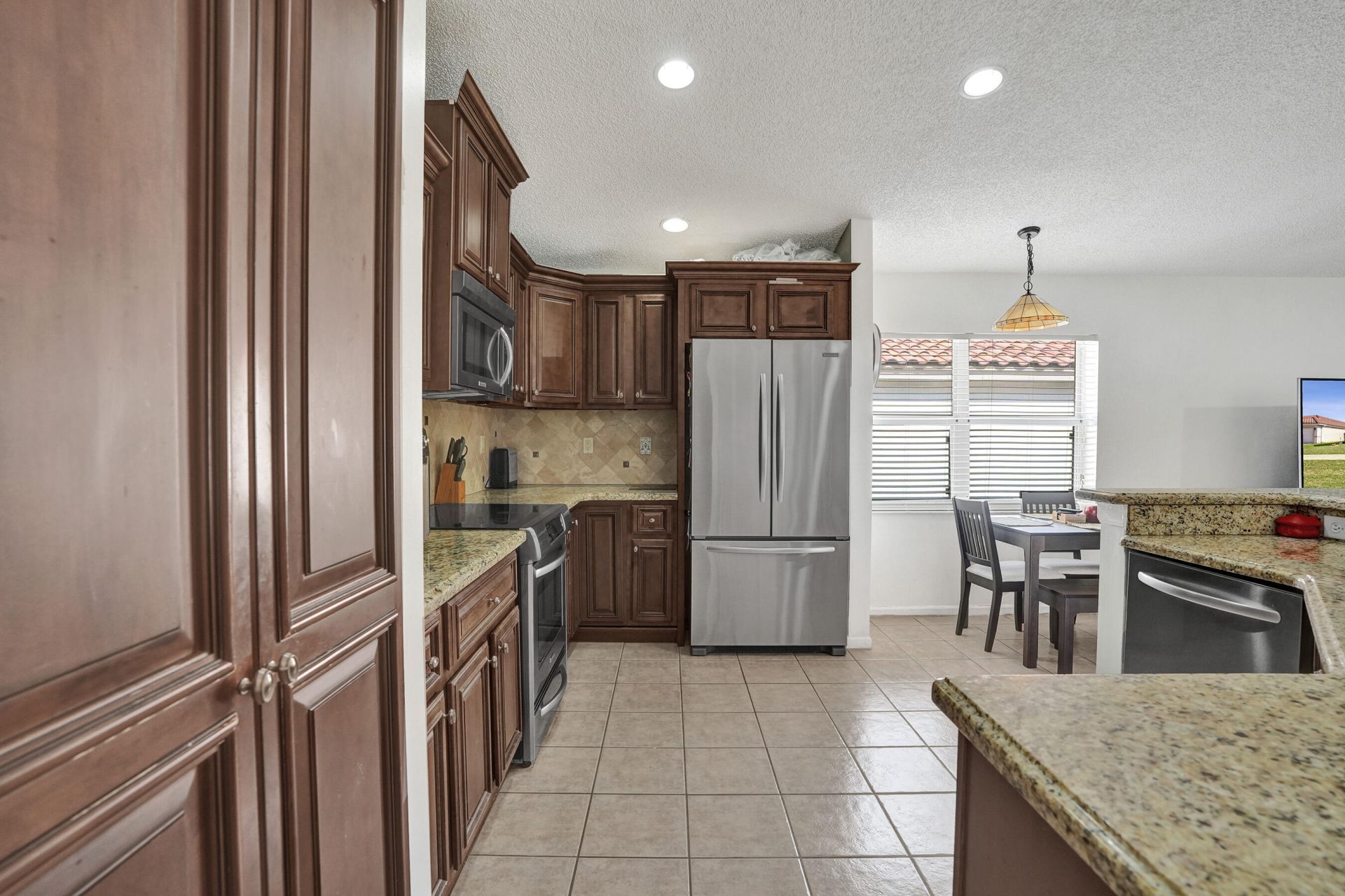 7572 Parkside Lane, Margate, FL 33063 Photo