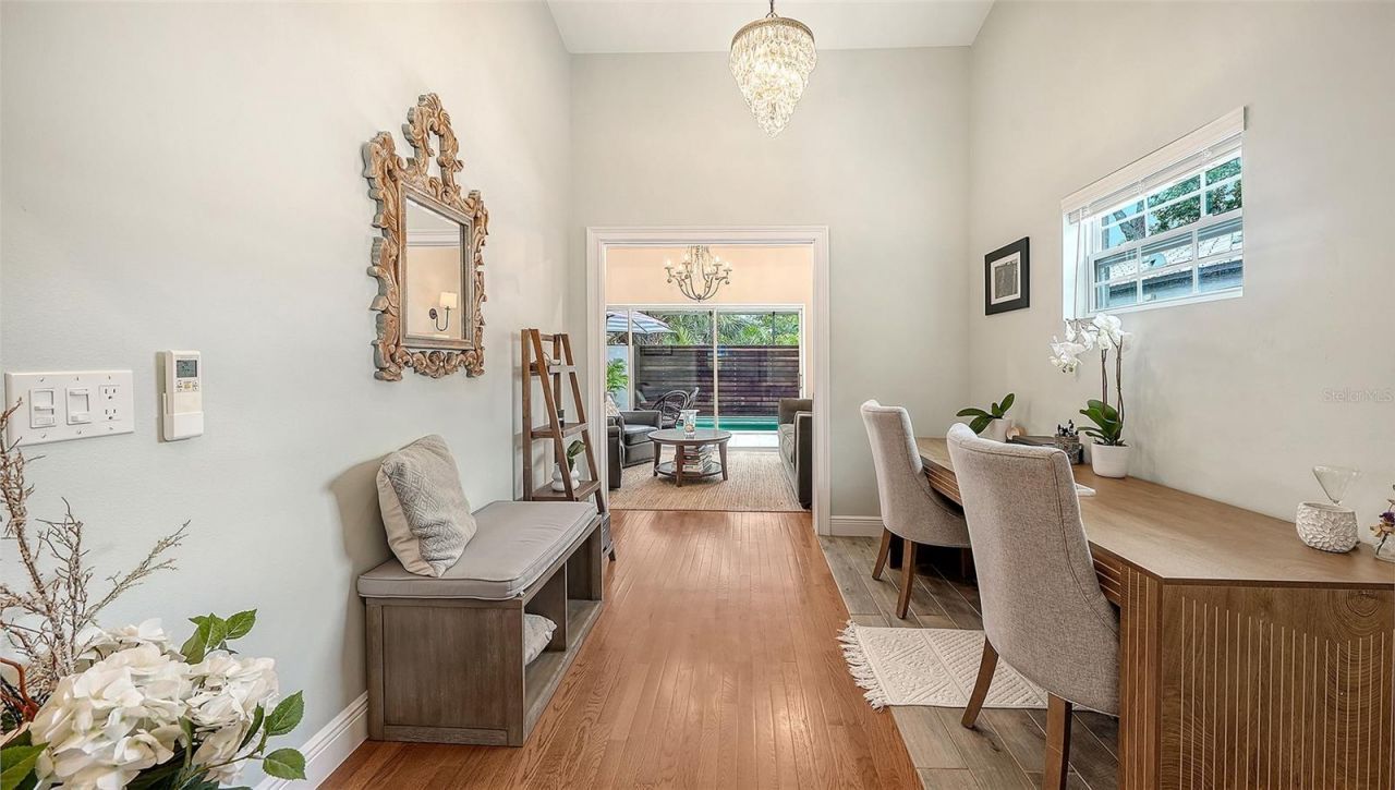 1685 6th Street, Sarasota, FL 34236 Photo