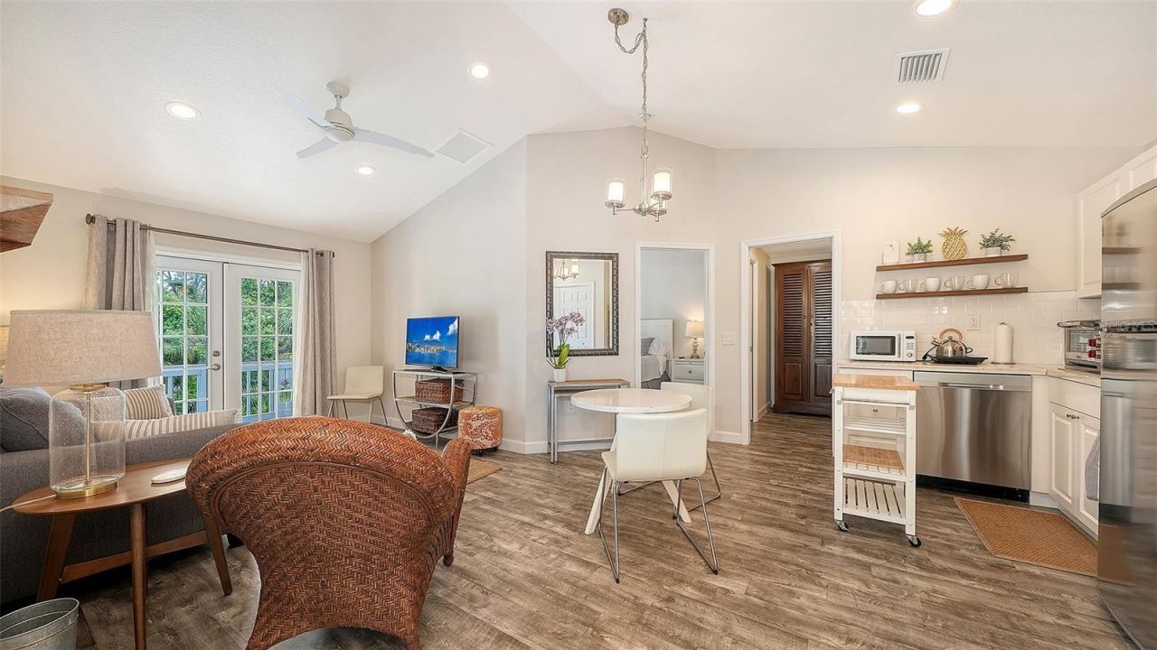 1685 6th Street, Sarasota, FL 34236 Photo