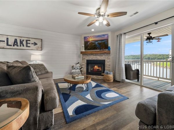 4800 Eagleview Drive , Unit 312, Osage Beach, MO 65065