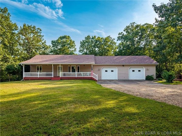 4864 Whispering Timbers Road , Stover, MO 65078