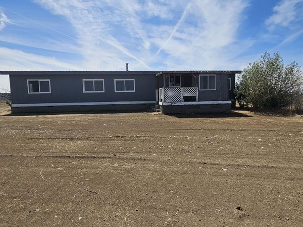 58344 Old Lake Road, Christmas Valley, OR 97641