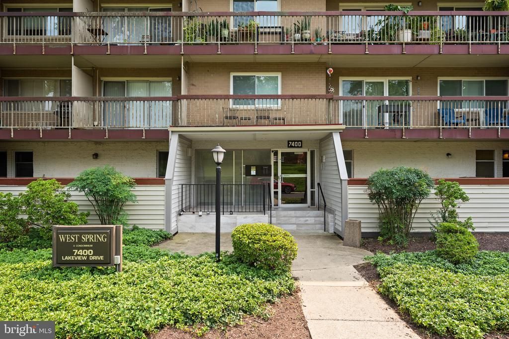 7400 LAKEVIEW DRIVE , BETHESDA, MD 20817
