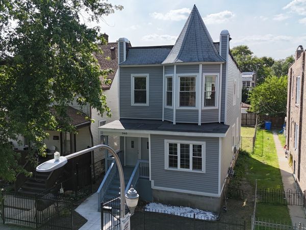 848 N Latrobe Avenue , Chicago, IL 60651