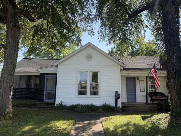 312 E 4th Street , Metropolis, IL 62960