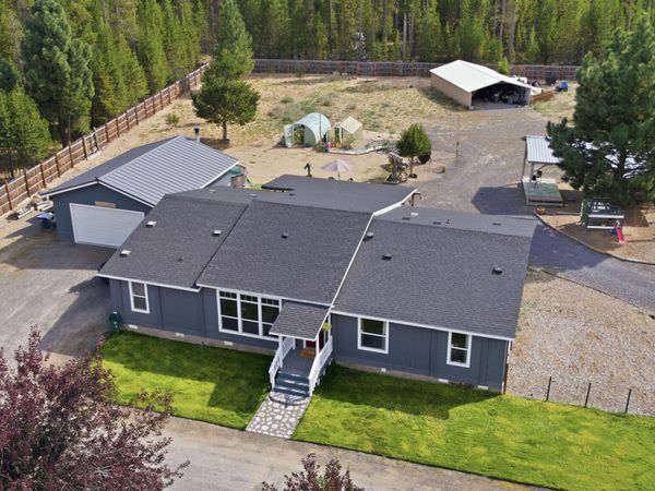 52618 Rainbow Drive, La Pine, OR 97739