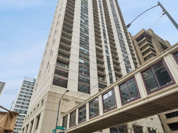200 N Dearborn Street , Unit 4301, Chicago, IL 60601