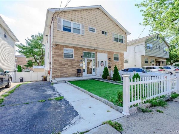 2406 Tiemann Avenue , Bronx, NY 10469