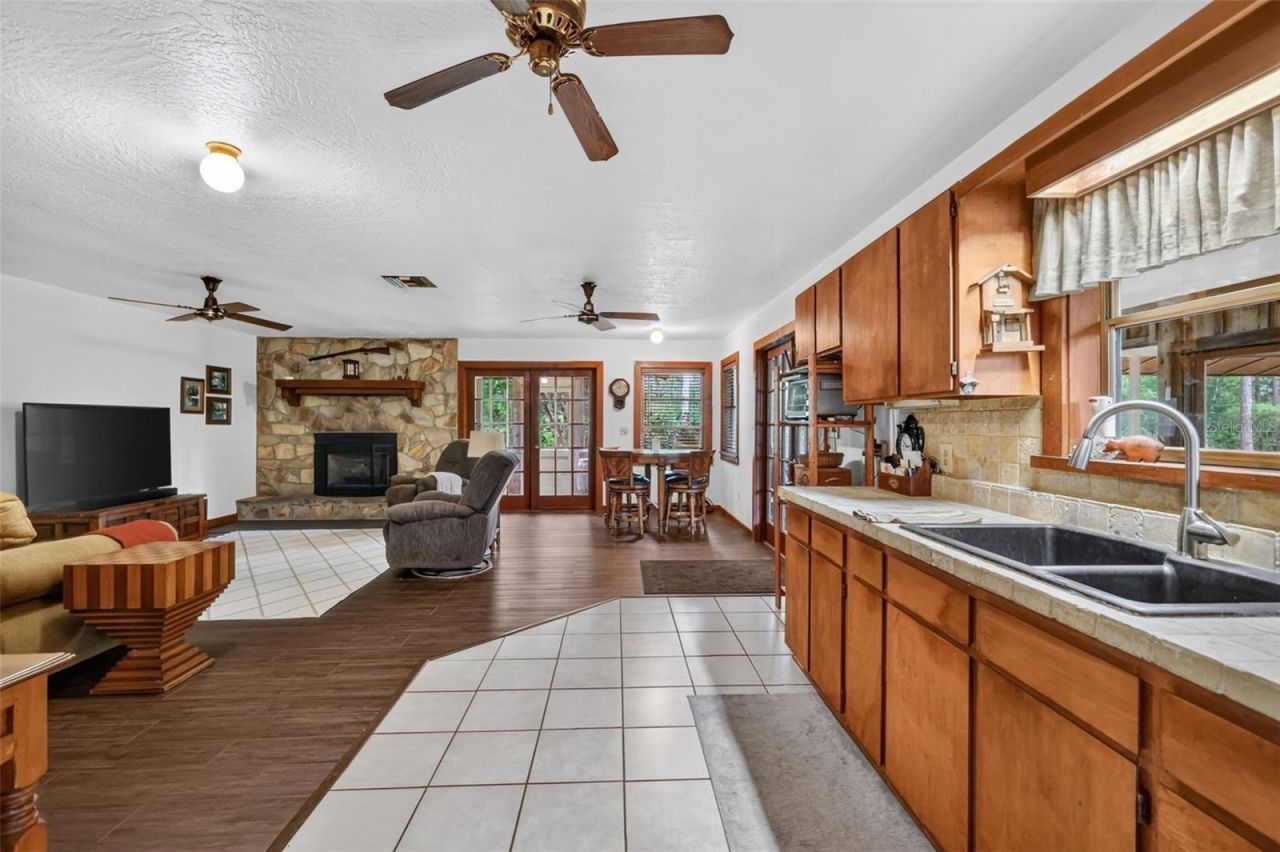 24939 Old Deer Road, Paisley, FL 32767 Photo