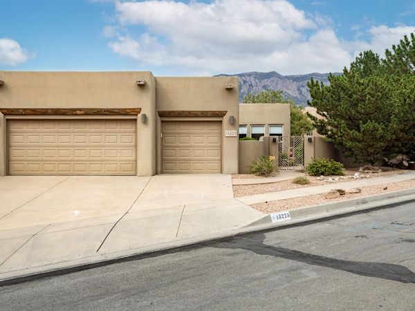 13223 Moondance Place NE, Albuquerque, NM 87111
