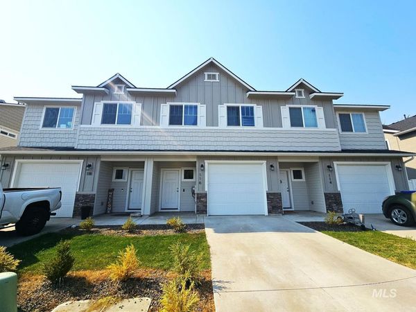 116 NE 3rd Street, Fruitland, ID 83619
