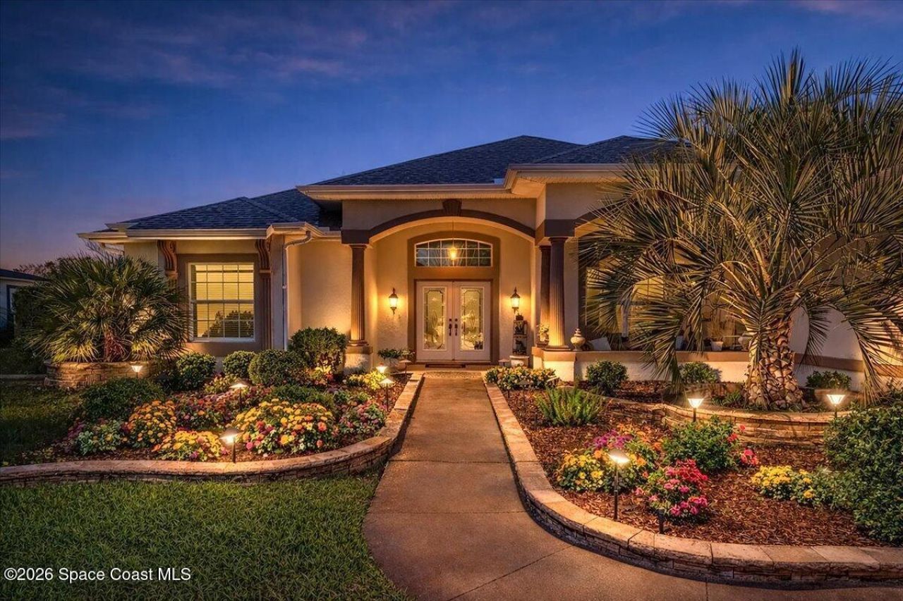 1670 Saint James Circle, The Villages, FL 32162 Photo