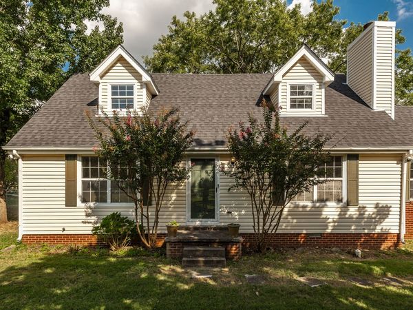 1241 Timberwood Dr , Gallatin, TN 37066