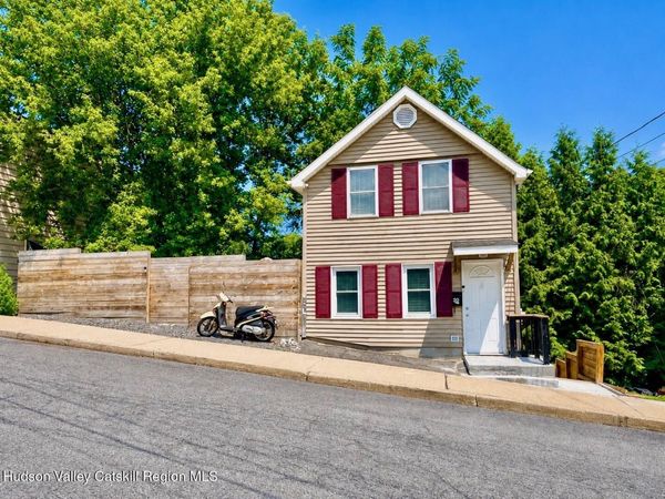 30 Sycamore Street, Kingston, NY 12401