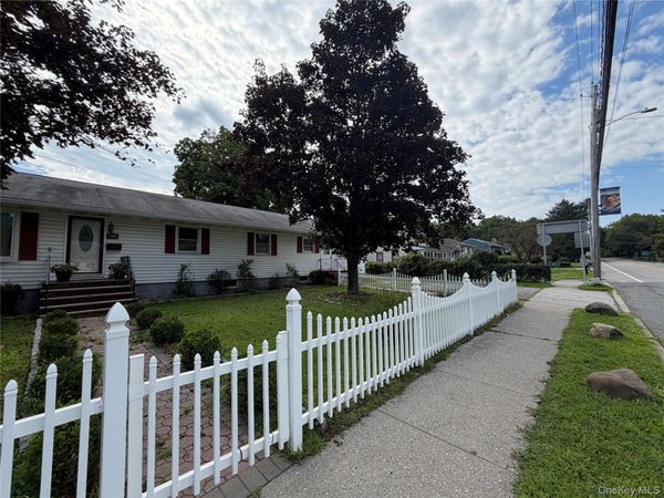 2518 South Avenue , Wappingers Falls, NY 12590