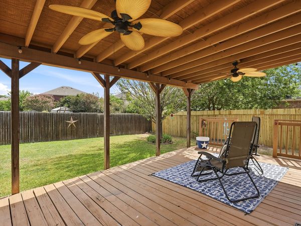 1065 Stone Trl, New Braunfels, TX 78130