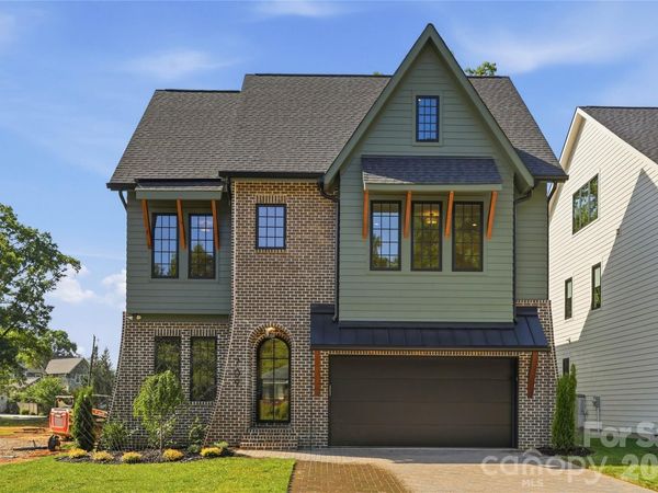 709 Bertonley Avenue , Charlotte, NC 28211