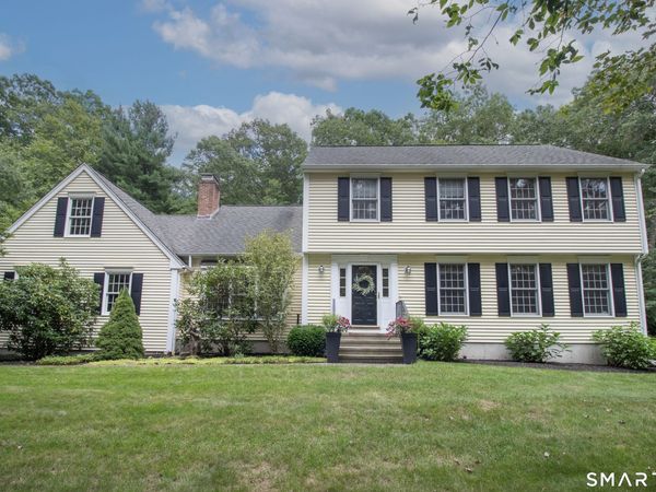 450 County , Madison, CT 06443